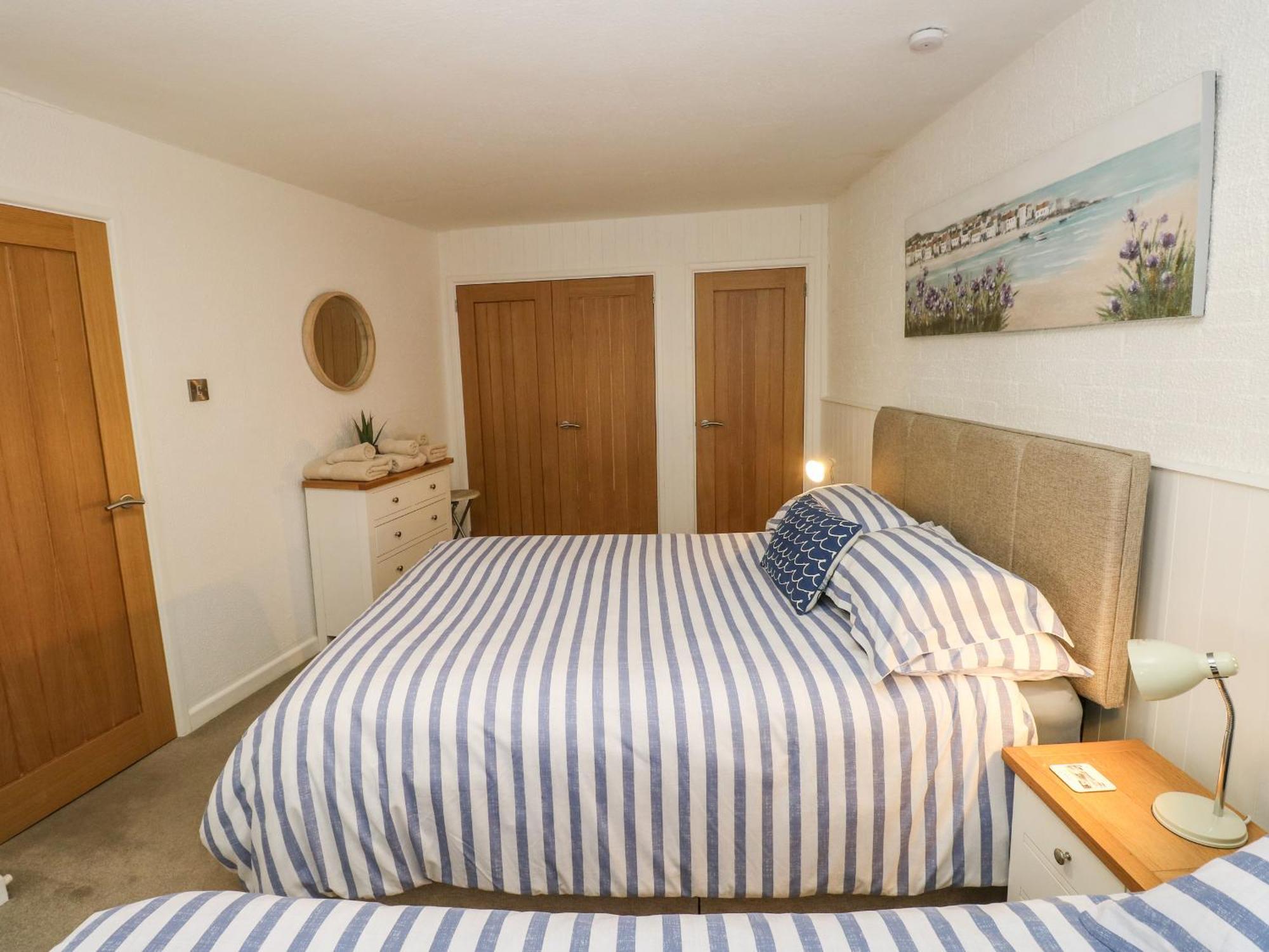 Sea Drift Apartment Tenby Exterior photo